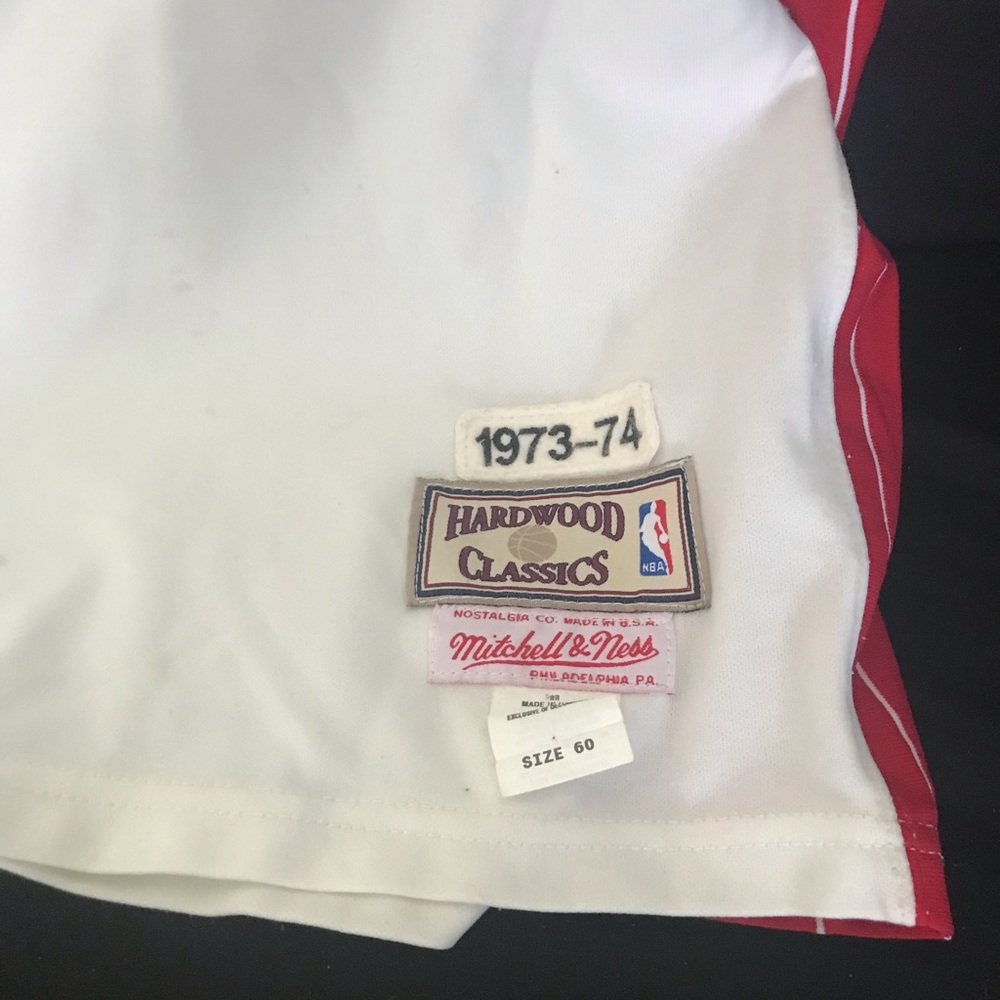 Mitchell & Ness Hawks Jersey - Picture 4 of 6